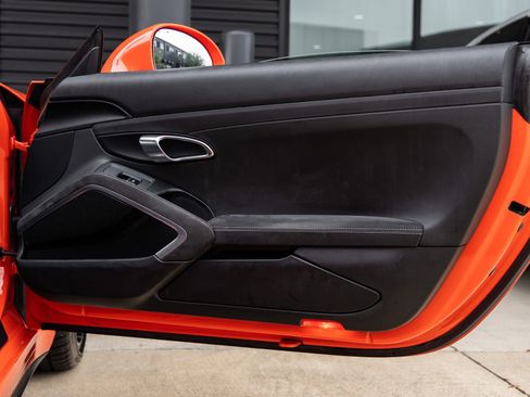 Certified 2018 Porsche 911 GT3 RWD image 44