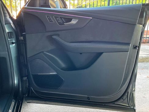 Used 2024 Audi RS Q8 image 22