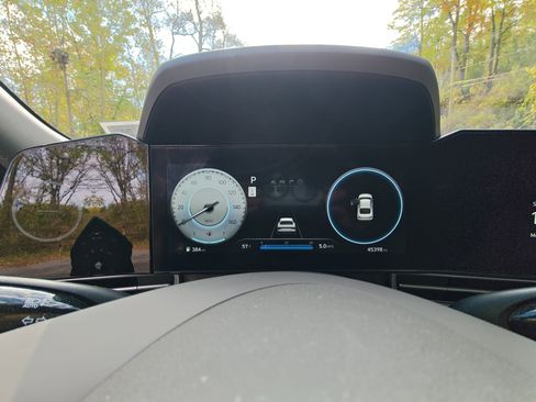 Used 2024 Hyundai Elantra SEL image 19