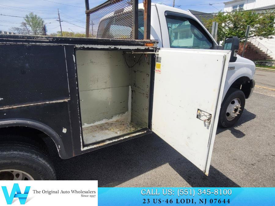 Used 2005 Ford F350 XL AWD/4WD image 16