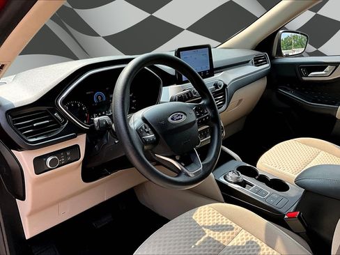 Certified 2020 Ford Escape SE AWD/4WD image 13