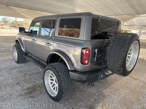 Used 2023 Ford Bronco Outer Banks image 6