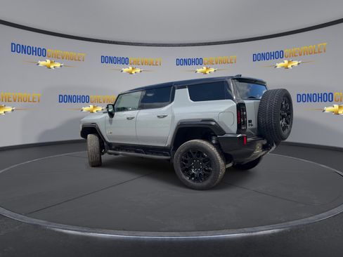 Used 2025 GMC Hummer EV 2X AWD/4WD image 9