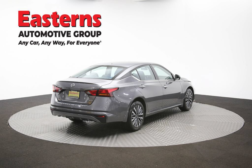 Used 2023 Nissan Altima 2.5 SV AWD/4WD image 41