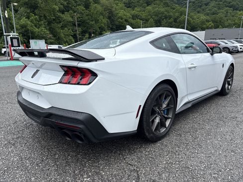 Used 2024 Ford Mustang Dark Horse RWD image 4
