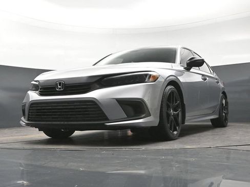 Used 2024 Honda Civic Sport image 24