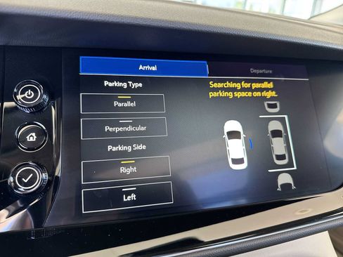 Certified 2023 Buick Envision Avenir AWD/4WD image 39
