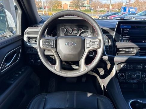 Used 2021 Chevrolet Suburban RST w/ Luxury Package image 13