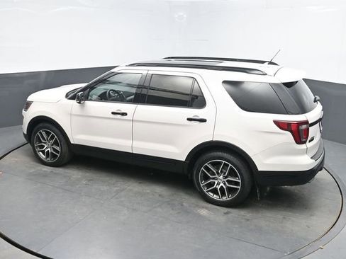 Used 2018 Ford Explorer Sport image 28