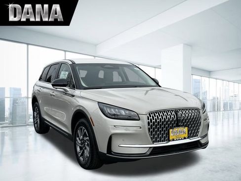 Certified 2024 Lincoln Corsair AWD w/ Equipment Group 101A image 1