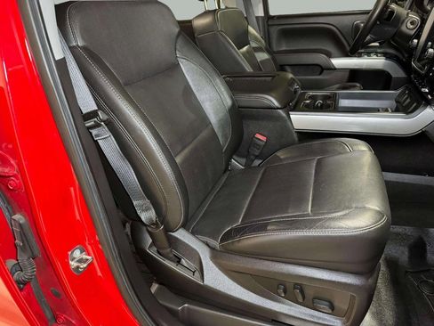 Used 2018 Chevrolet Silverado 1500 LTZ Z71 w/ LTZ Plus Package image 27