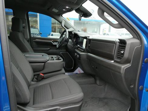 Certified 2022 Chevrolet Silverado 1500 RST image 17