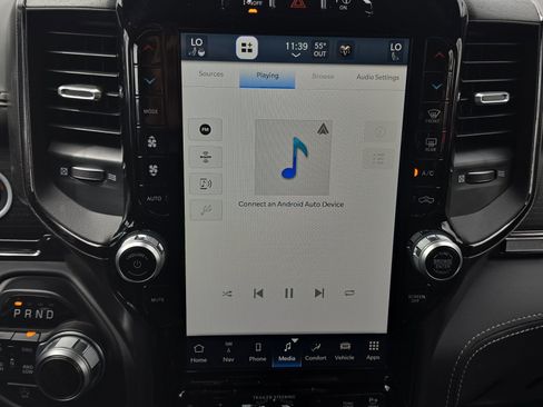 Used 2022 RAM 1500 Limited image 24