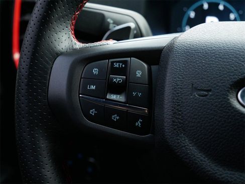 Used 2025 Ford Ranger Raptor image 18