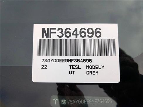 Used 2022 Tesla Model Y Long Range image 20