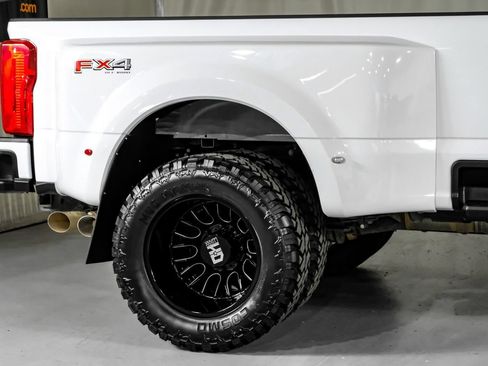 Used 2024 Ford F350 XL AWD/4WD image 7