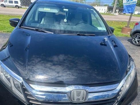 Used 2019 Honda Odyssey EX-L image 3