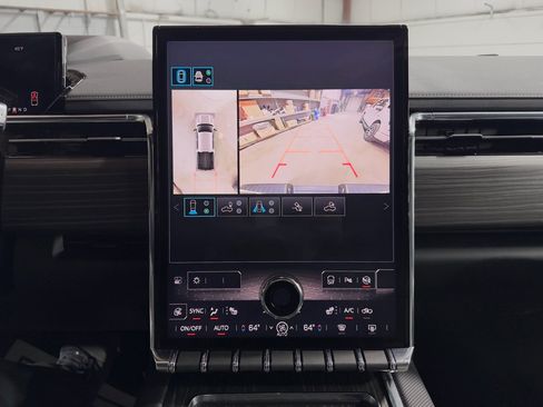 Used 2025 GMC Sierra EV Denali image 14