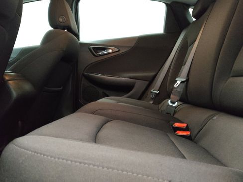 Used 2022 Chevrolet Malibu LS FWD image 18