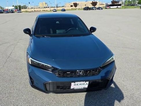 Used 2025 Honda Civic Sport image 4