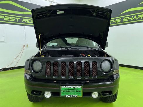 Used 2017 Jeep Patriot Sport w/ Power Value Group AWD/4WD image 4