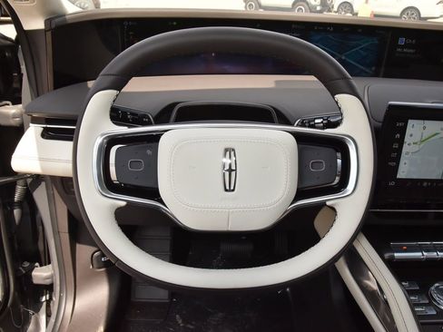 New 2026 Lincoln Nautilus Black Label AWD/4WD image 29