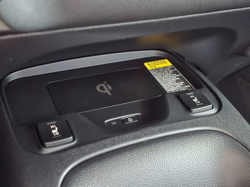 Used 2024 Toyota Corolla XSE FWD image 34