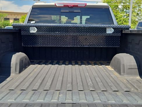 Used 2024 Chevrolet Silverado 1500 ZR2 w/ Technology Package AWD/4WD image 26