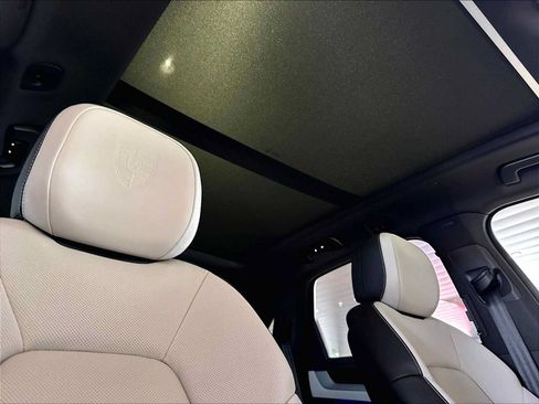 New 2026 Porsche Cayenne AWD/4WD image 23