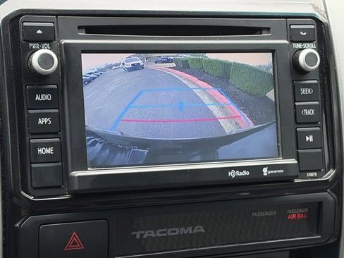 Used 2015 Toyota Tacoma PreRunner w/ SR5 Package image 20