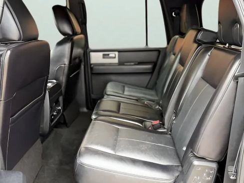 Used 2017 Ford Expedition EL Limited RWD image 18