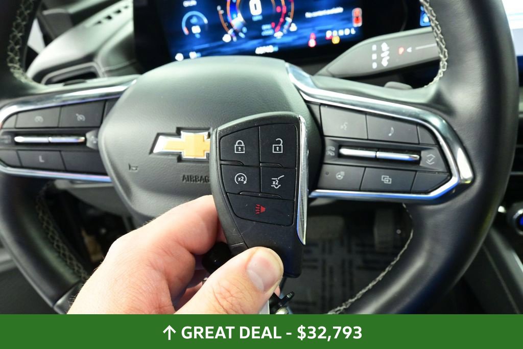 Used 2024 Chevrolet Traverse LT FWD image 48