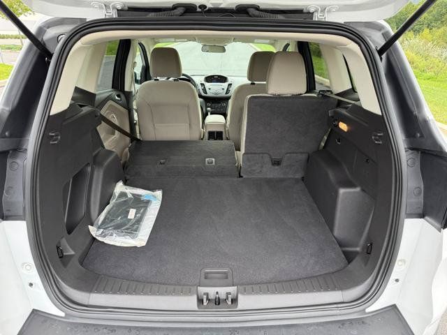 Used 2017 Ford Escape SE AWD/4WD image 22