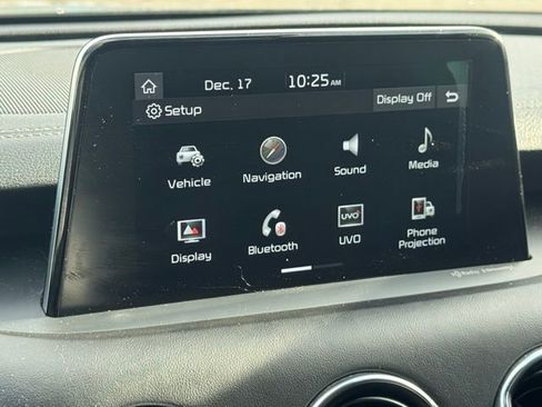 Used 2021 Kia Stinger GT2 image 42