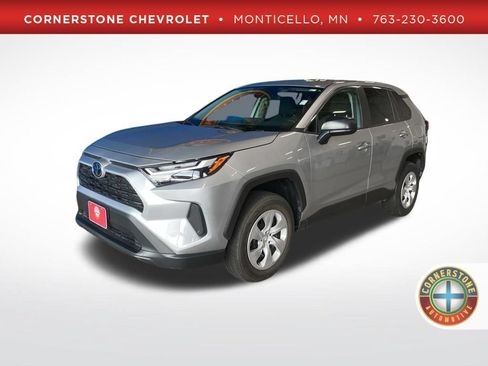 Used 2025 Toyota RAV4 LE AWD/4WD image 1