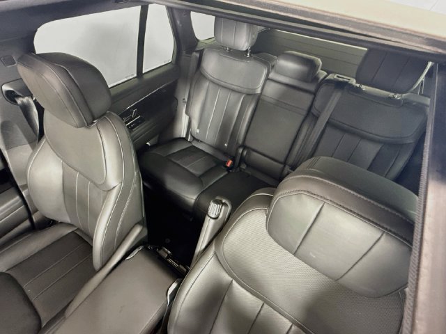 Certified 2024 Land Rover Range Rover SE AWD/4WD image 14