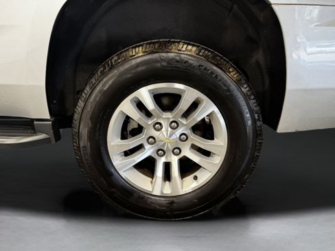 Used 2018 Chevrolet Tahoe LT AWD/4WD image 50