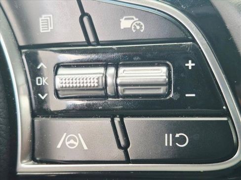 Used 2024 Kia Seltos S FWD image 11
