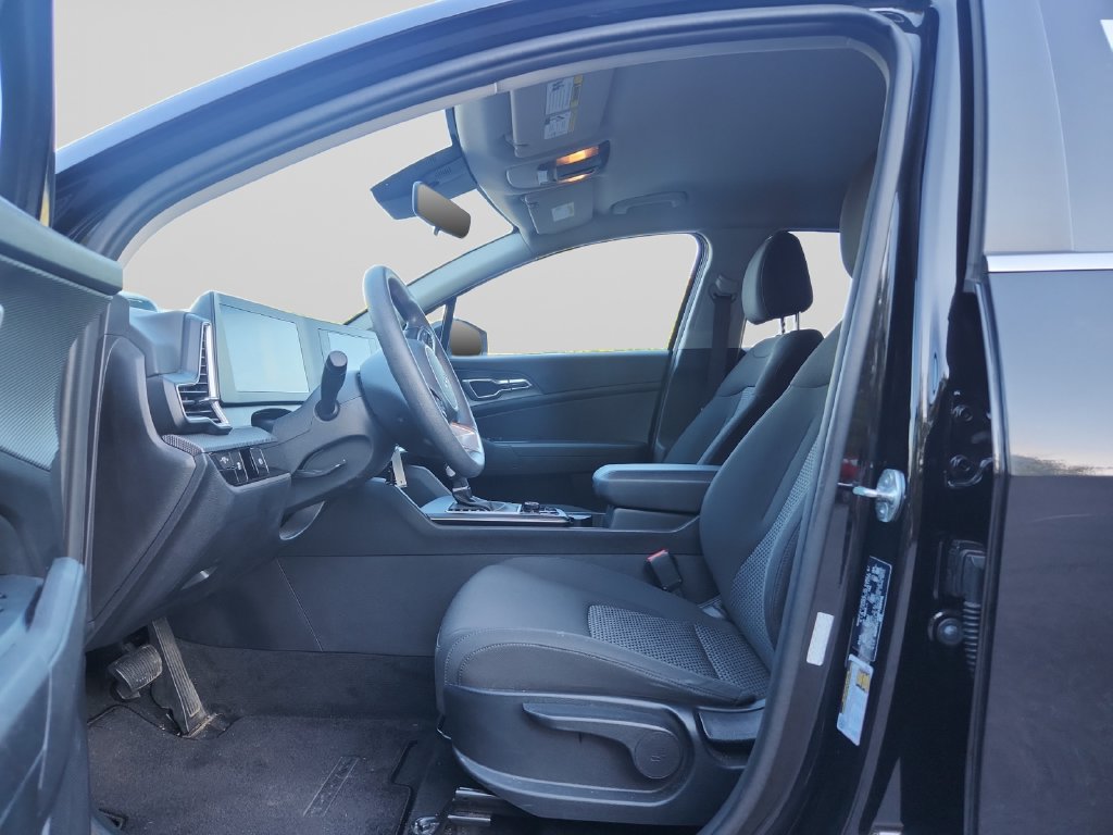 Certified 2023 Kia Sportage LX AWD/4WD image 10