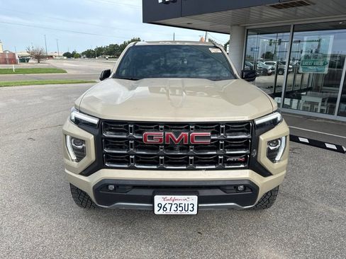 Used 2023 GMC Canyon AT4 w/ AT4 Premium Package AWD/4WD image 2