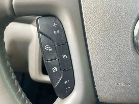 Used 2016 Buick Enclave Leather w/ Trailering Package image 11