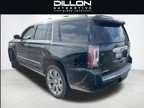 Used 2015 GMC Yukon Denali w/ Premium Package AWD/4WD image 9