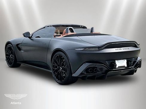 Used 2023 Aston Martin V8 Vantage Roadster RWD image 10
