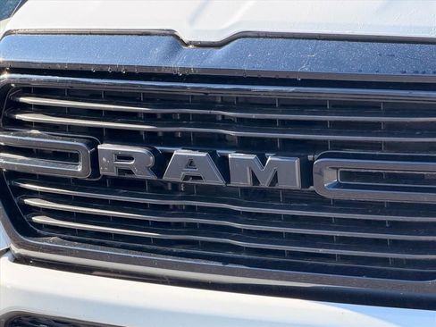 Used 2021 RAM 1500 Big Horn AWD/4WD image 5