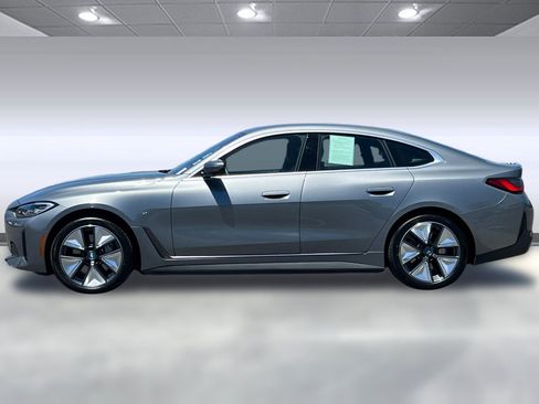 Used 2024 BMW i4 eDrive35 w/ Premium Package RWD image 2
