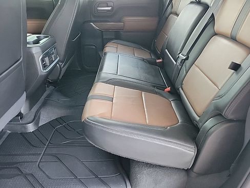 Used 2021 Chevrolet Silverado 2500 High Country w/ Z71 Off-Road Package AWD/4WD image 16