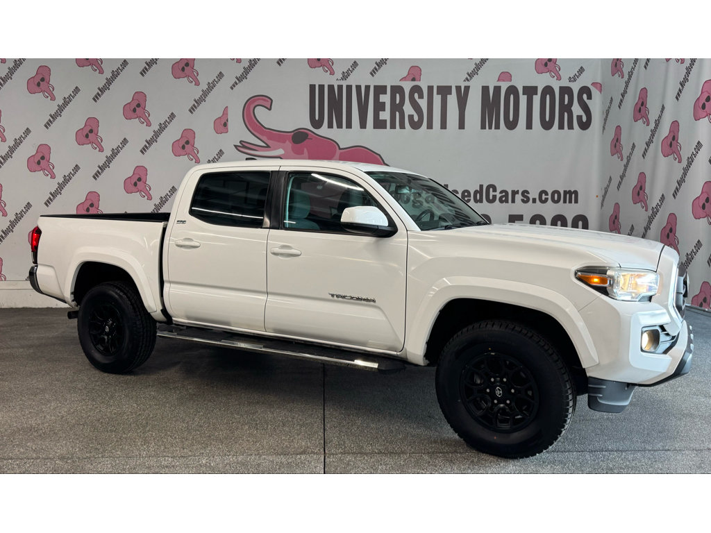 Used 2020 Toyota Tacoma SR5 RWD image 4