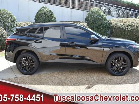 Used 2024 Chevrolet Trax ACTIV w/ Driver Confidence Package FWD image 10