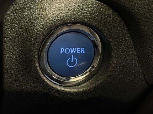 Used 2022 Toyota RAV4 XSE w/ XSE Grade Weather Package AWD/4WD image 15