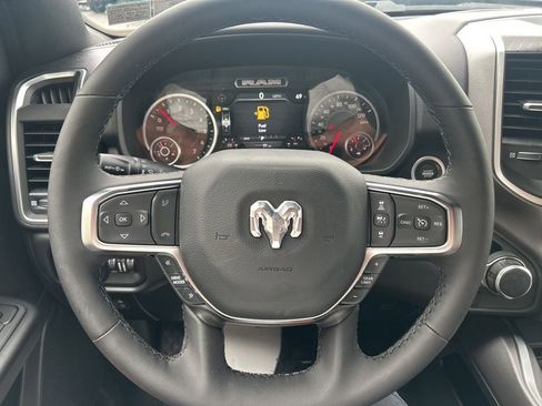 New 2026 RAM 1500 Big Horn AWD/4WD image 11